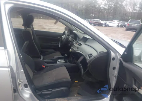 2010 Honda Accord 2.4 Lx z USA, uszkodzony, nr VIN 1HGCP2F31AA103513